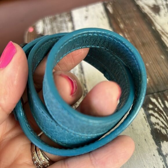 *Balenciaga* AUTHENTIC Leather Arena Triple Tour Wrap Bracelet - Picture 7 of 7